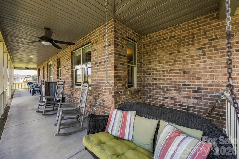 8360 Pleasant Meadows Ln, Rockwell, NC 28138