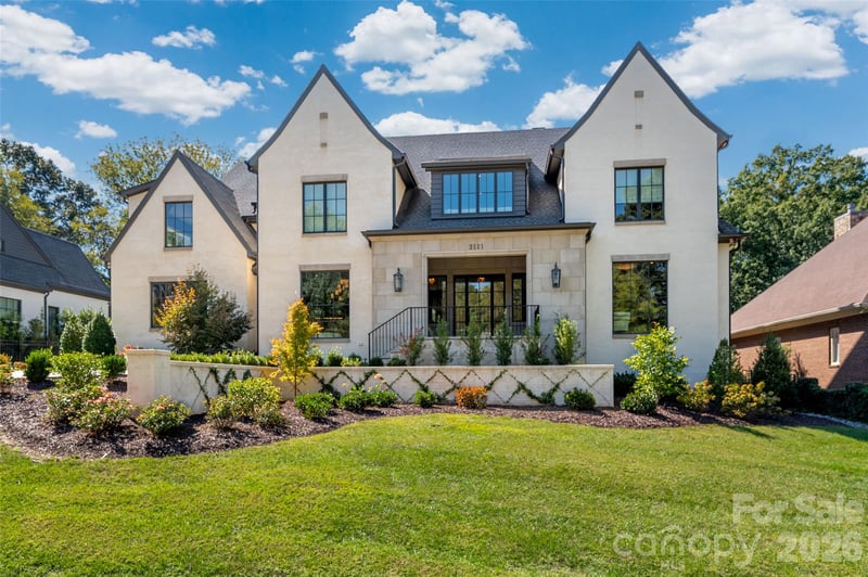 2111 Cortelyou Rd, Charlotte, NC 28211