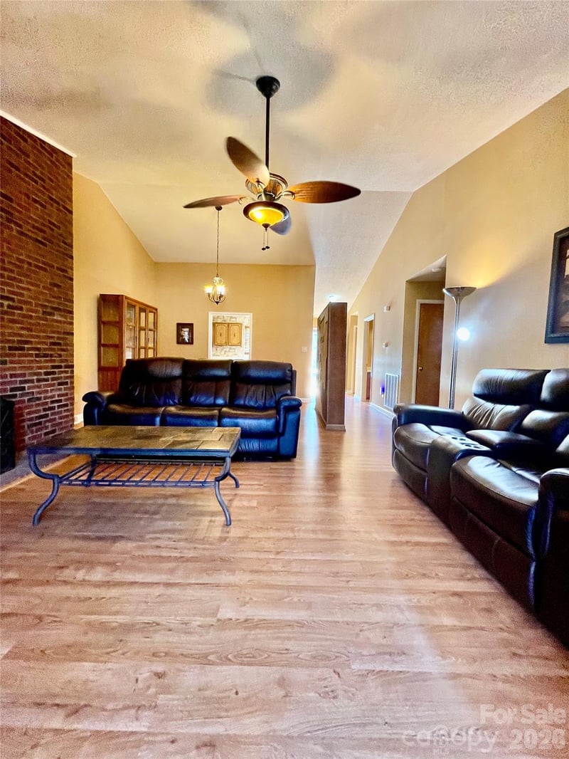 1300 Larchmont Pl #701, Salisbury, NC 28144