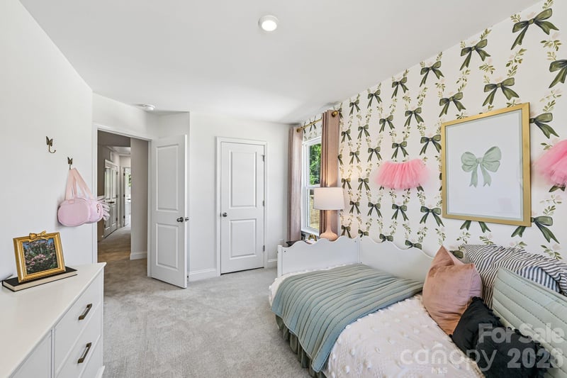 7547 Ethora Way, Charlotte, NC 28216