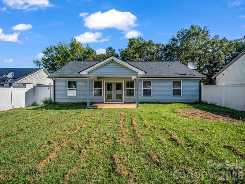 236 Scruggs Rd #9, Gaffney, SC 29341