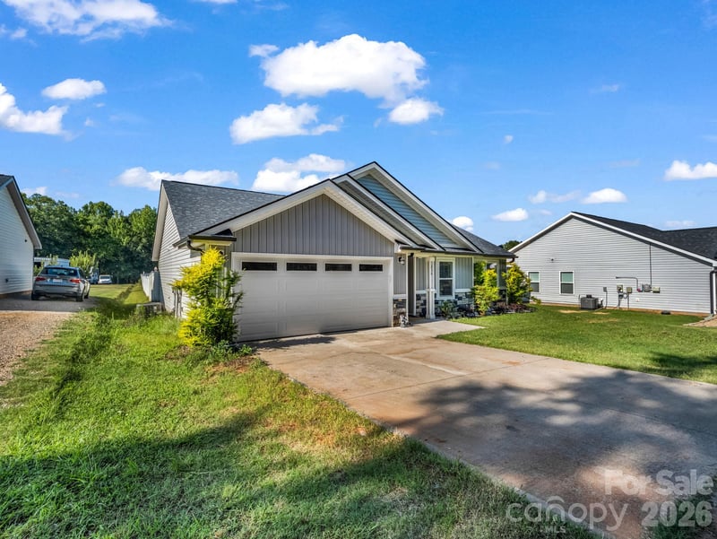 236 Scruggs Rd #9, Gaffney, SC 29341