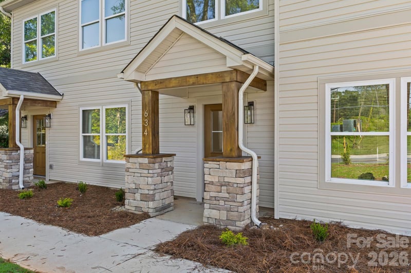 634 N Modena St, Gastonia, NC 28054