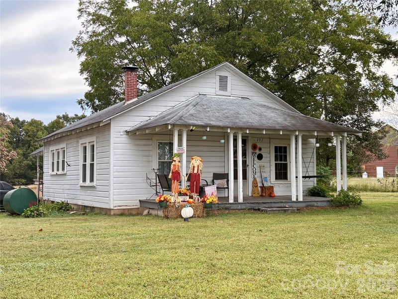 292 Williamsburg Rd, Olin, NC 28660