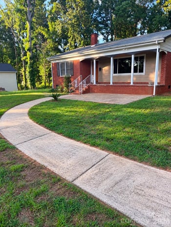 3100 Allen Rd, Charlotte, NC 28269