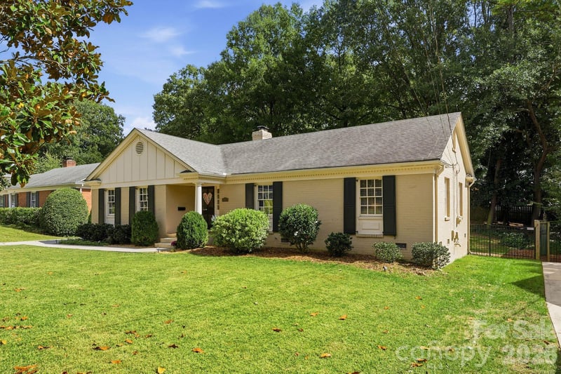 3745 Severn Ave, Charlotte, NC 28210