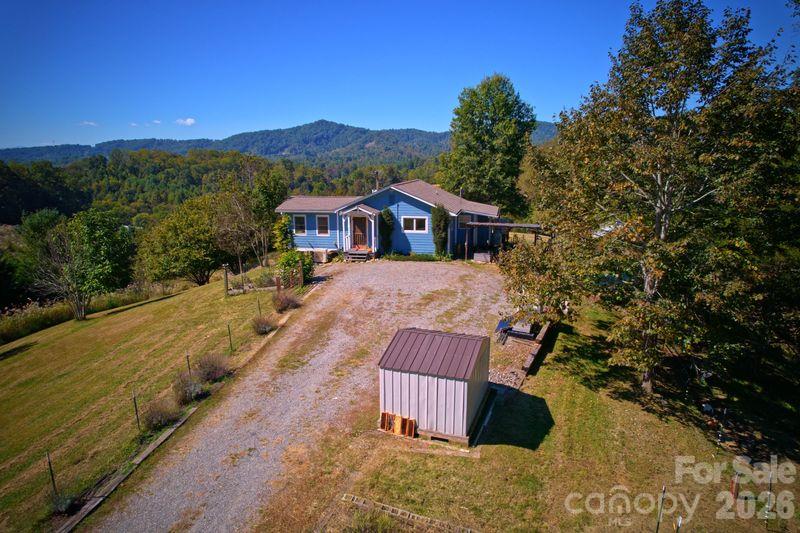 456 Morgan Branch Rd, Marshall, NC 28753