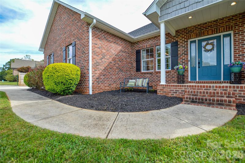 2330 Fay Jones Rd, Denver, NC 28037