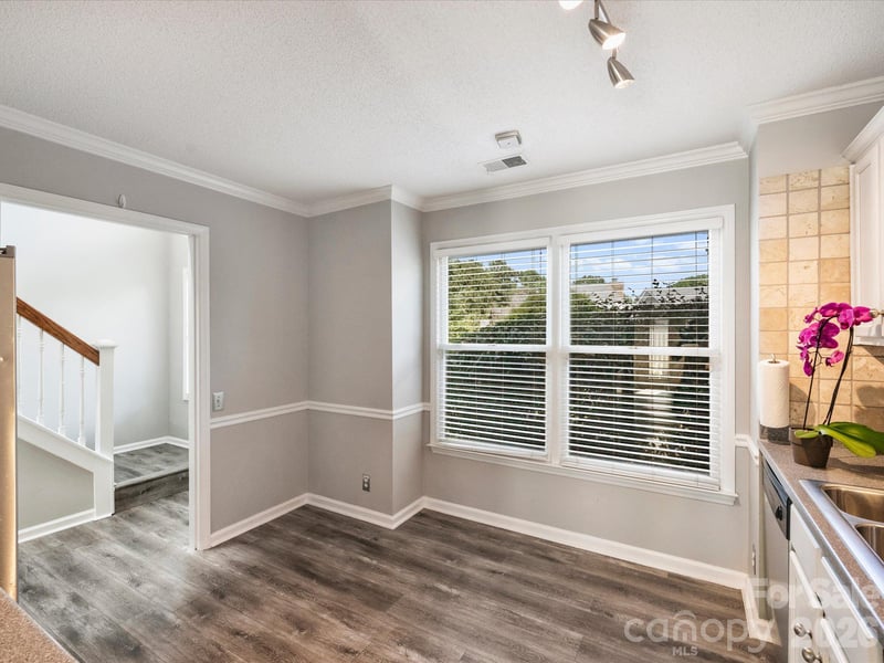 7243 Meeting St, Charlotte, NC 28210