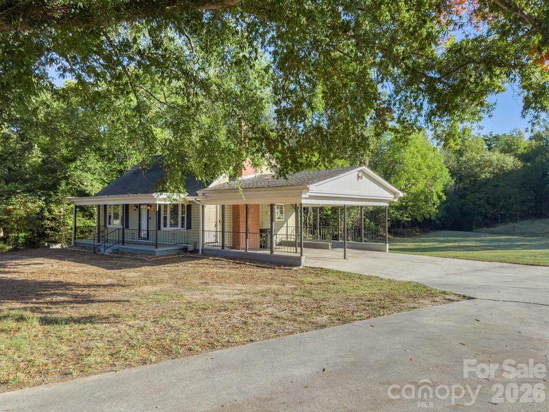 1002 Ramseur Rd, Bessemer City, NC 28016