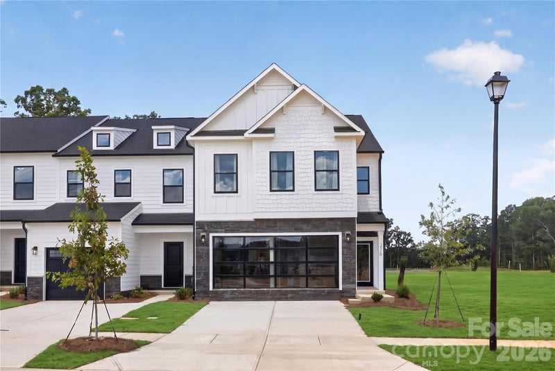 305 Northern Star Dr #4, Monroe, NC 28110