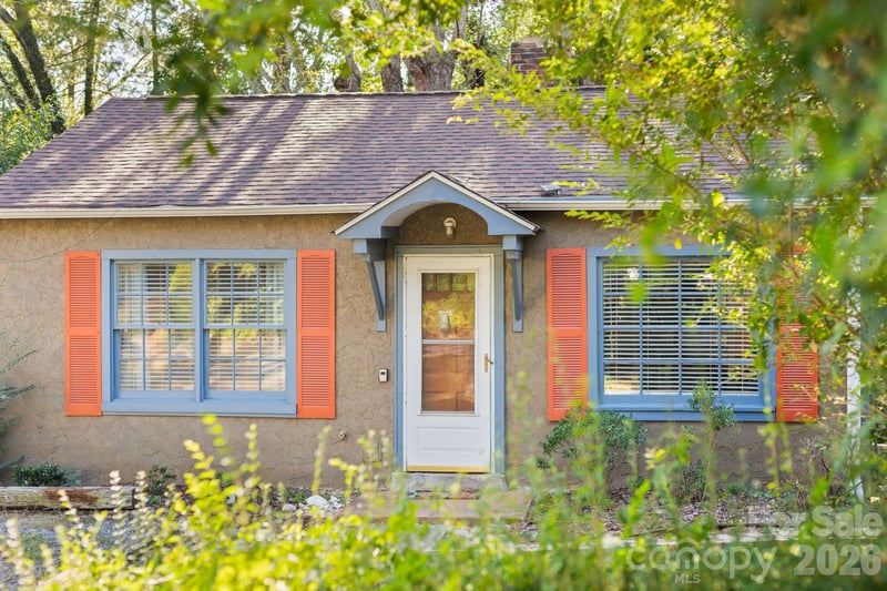224 Aurora Dr #3, Asheville, NC 28805
