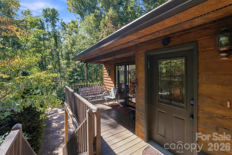 266 Independence Blvd, Asheville, NC 28805