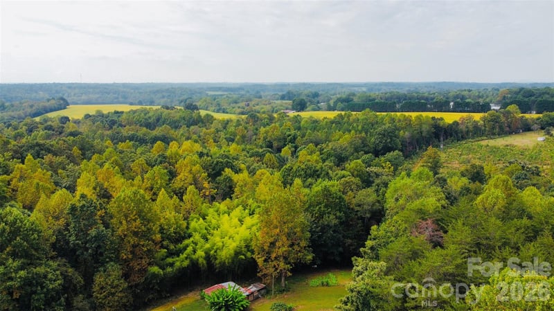 3542 Vilas Dr #2, Claremont, NC 28610