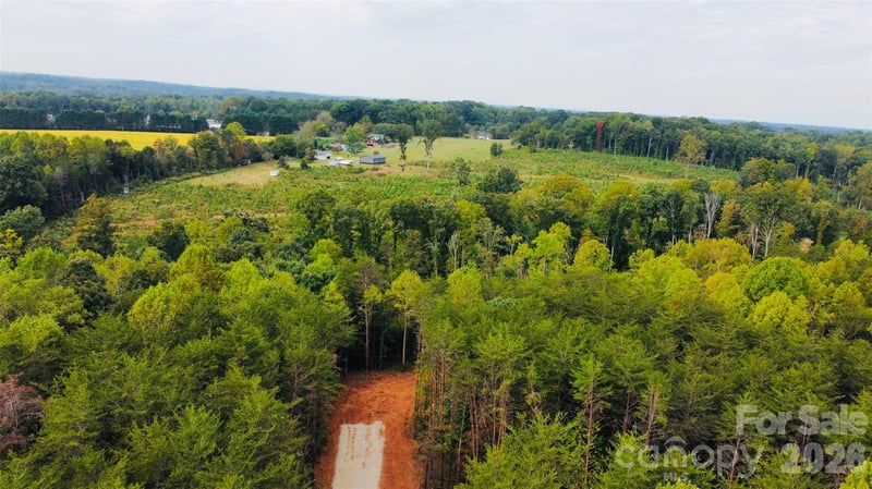 3542 Vilas Dr #2, Claremont, NC 28610