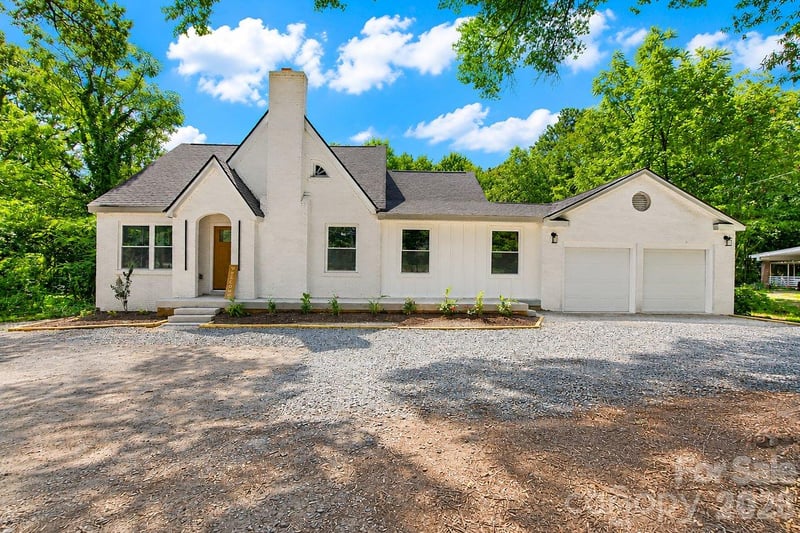 4115 Sharon Amity Rd, Charlotte, NC 28205