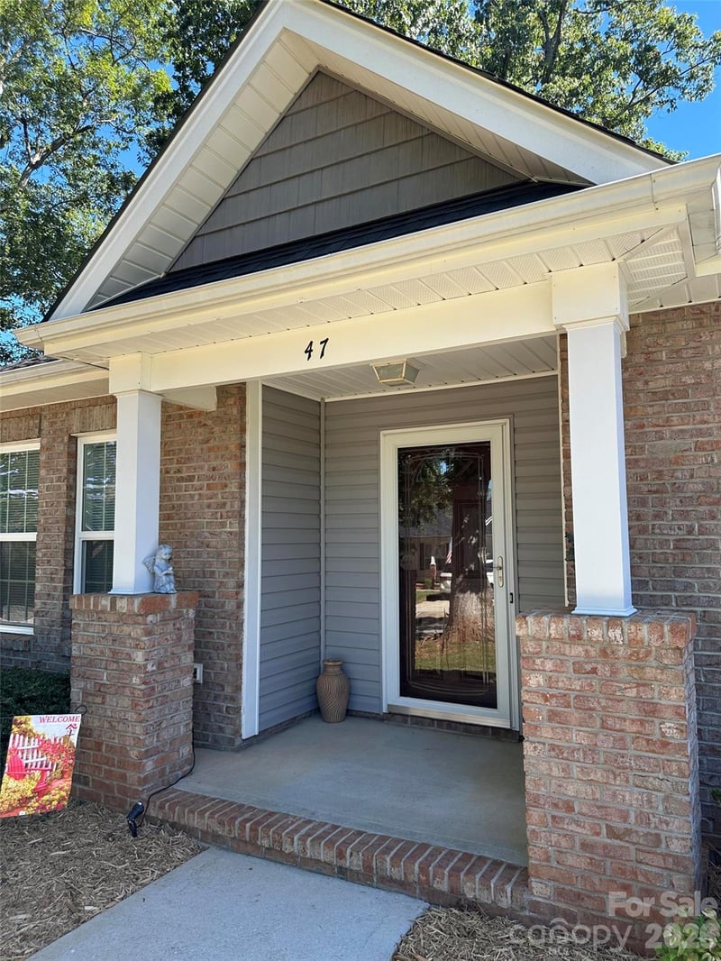 47 Linford St, Belmont, NC 28012