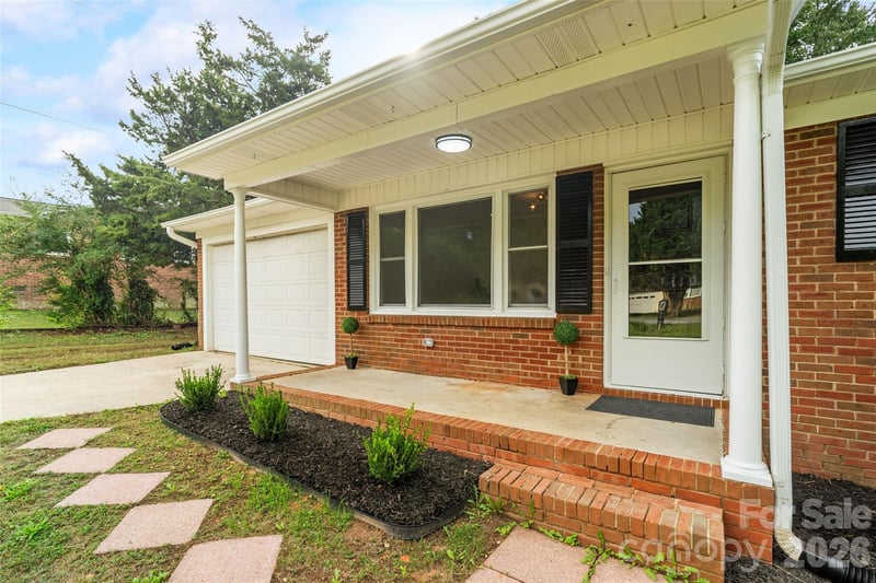 109 Alexis Forest Dr, Stanley, NC 28164