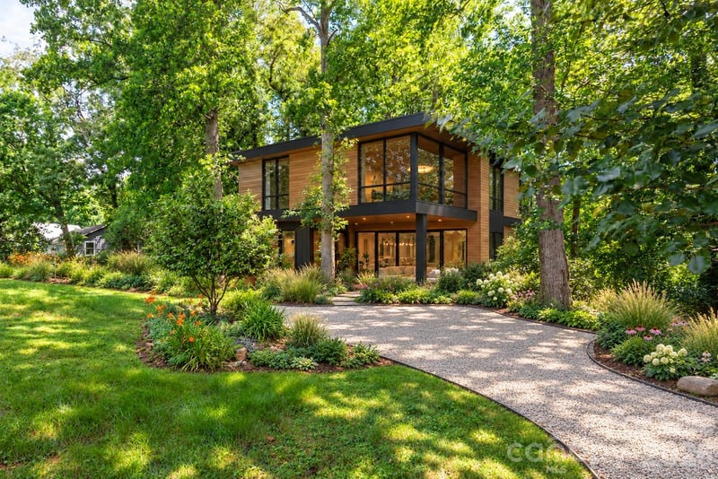 30 and 34 Harnett St, Asheville, NC 28806