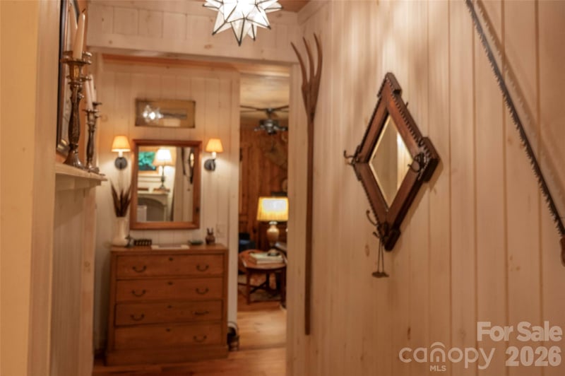 2218 Mountain Page Rd, Saluda, NC 28773