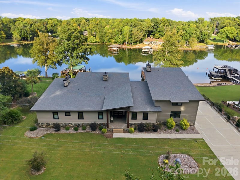 644 Normandy Rd #142, Mooresville, NC 28117