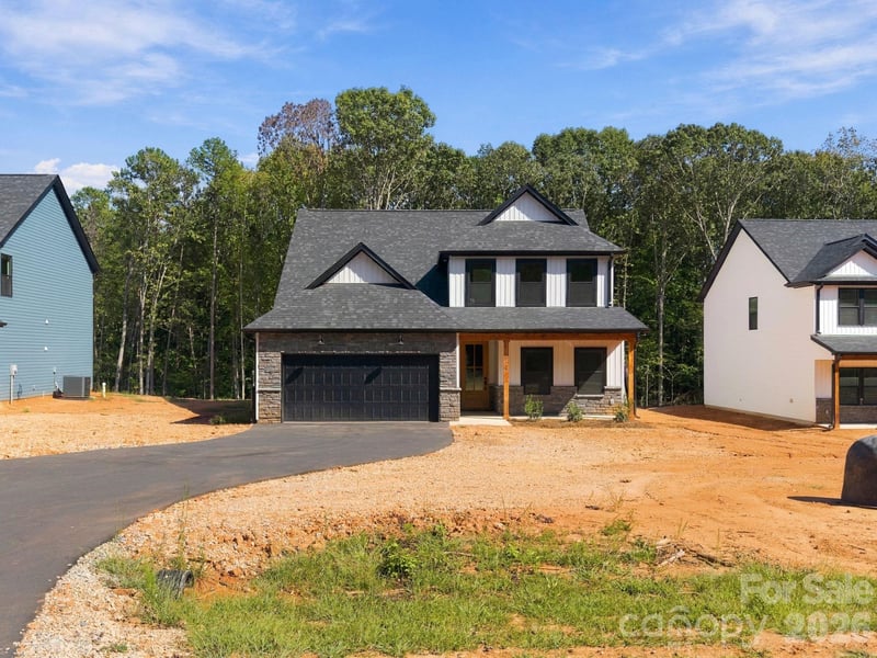 375 Lake Farm Dr, Salisbury, NC 28146