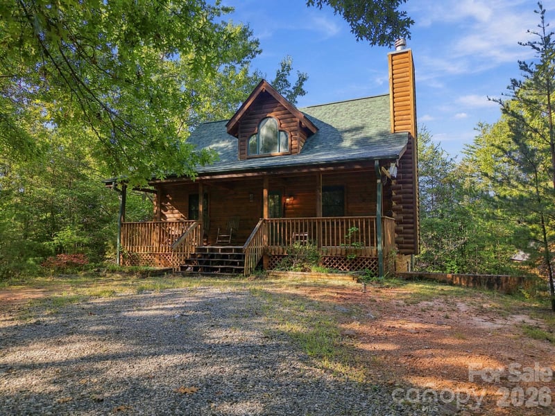 418 Piney Creek Dr, Lake Lure, NC 28746