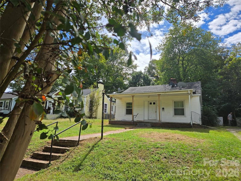 207 W Washington Ave, Bessemer City, NC 28016