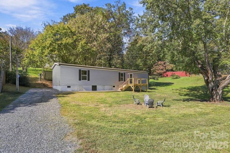 85 Trent Rd, Brevard, NC 28712