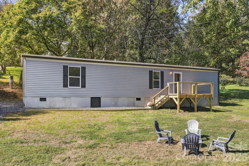 85 Trent Rd, Brevard, NC 28712