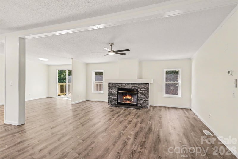 3560 New Potato Dr, Kannapolis, NC 28083