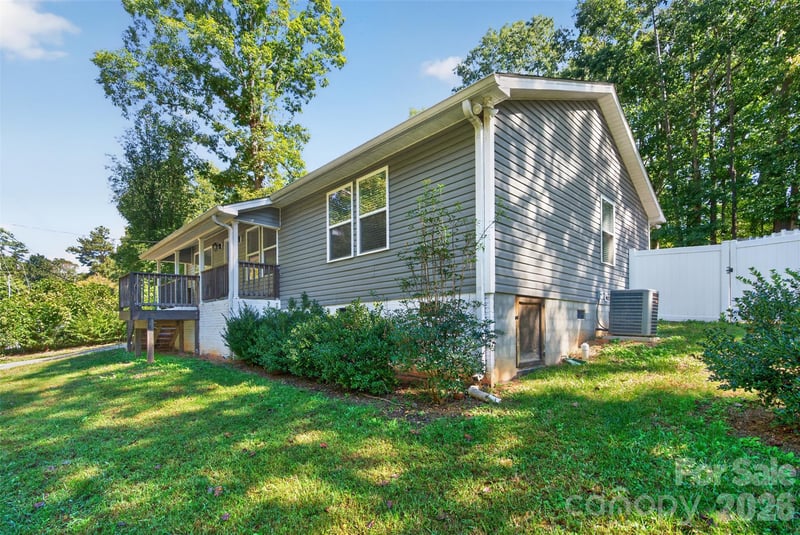 3812 Branding Iron Dr, Gastonia, NC 28052