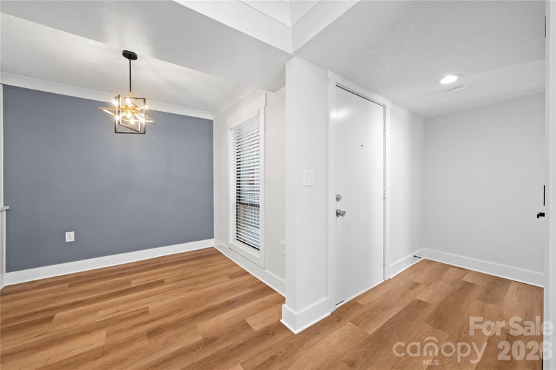 4906 Sardis Rd, Charlotte, NC 28270