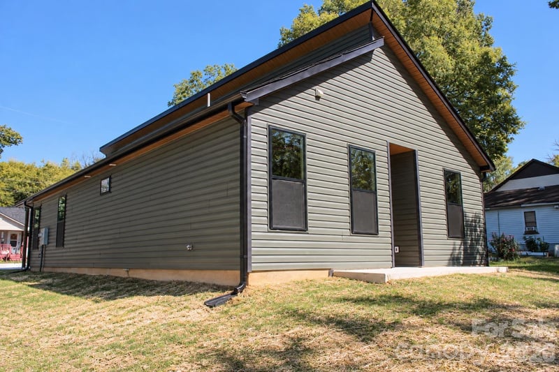 263 Bellhaven Pl NW, Concord, NC 28027