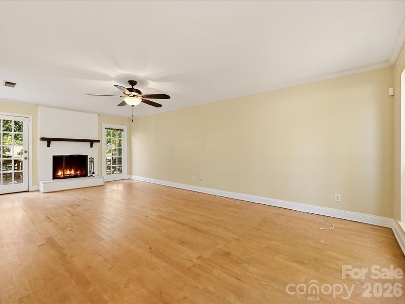 8614 Golf Ridge Dr, Charlotte, NC 28277