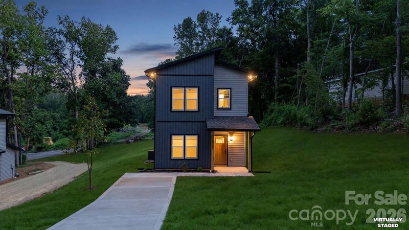 517 Homestead Dr, Gastonia, NC 28056