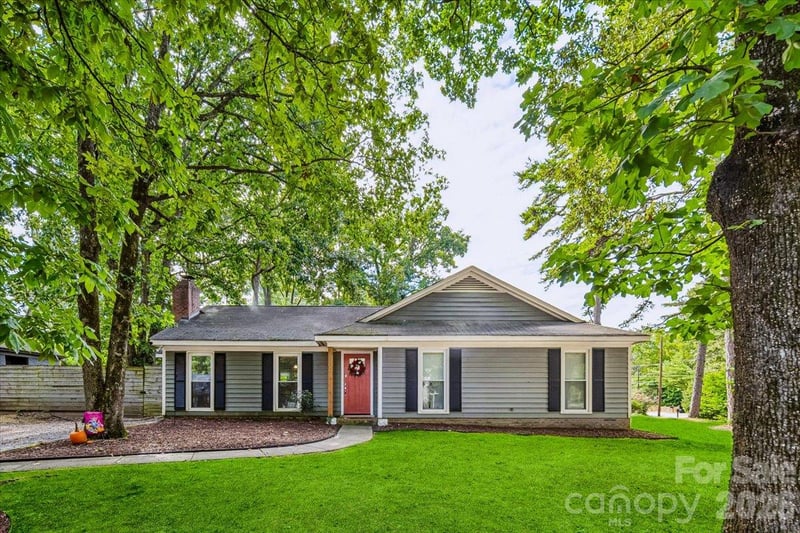 6000 Gate Post Rd, Charlotte, NC 28211