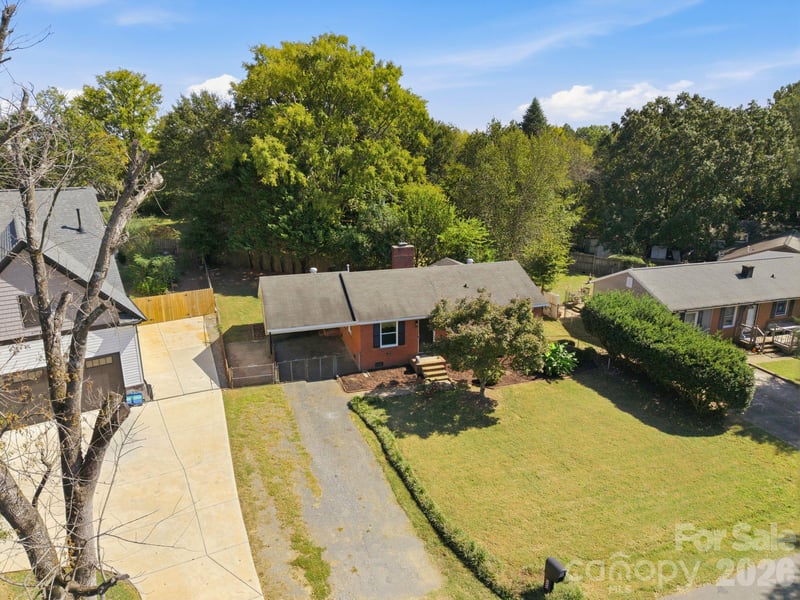 232 Eden Cir, Pineville, NC 28134