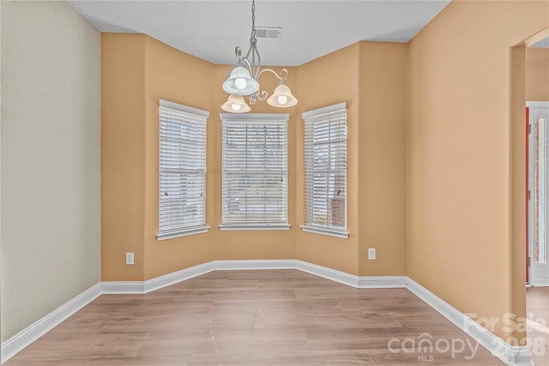 2532 Glyncastle Way, Gastonia, NC 28056
