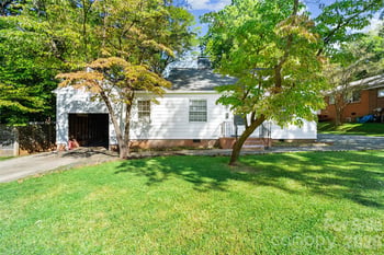 1211 Woodland Dr, Charlotte, NC 28205