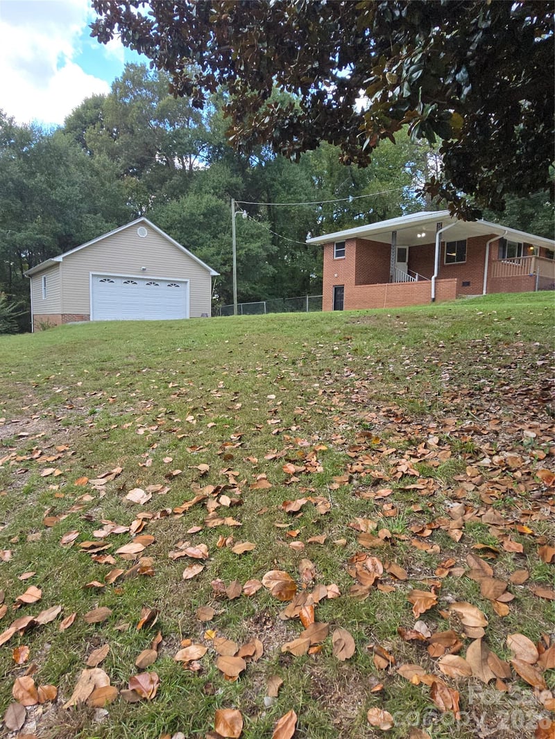 1627 W Lakewood Dr, Rock Hill, SC 29732