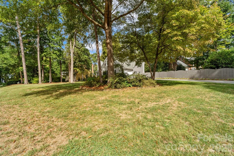 9831 Spring Harvest Dr, Mint Hill, NC 28227
