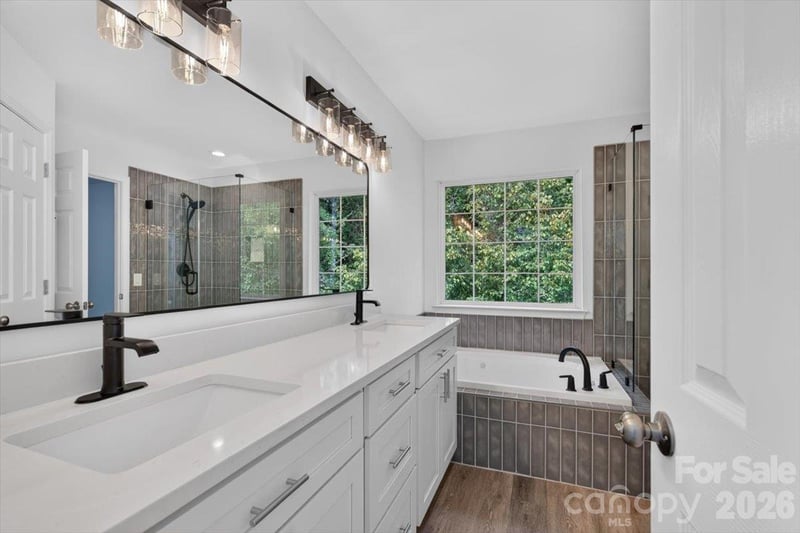 2536 Thornfield Rd, Charlotte, NC 28273