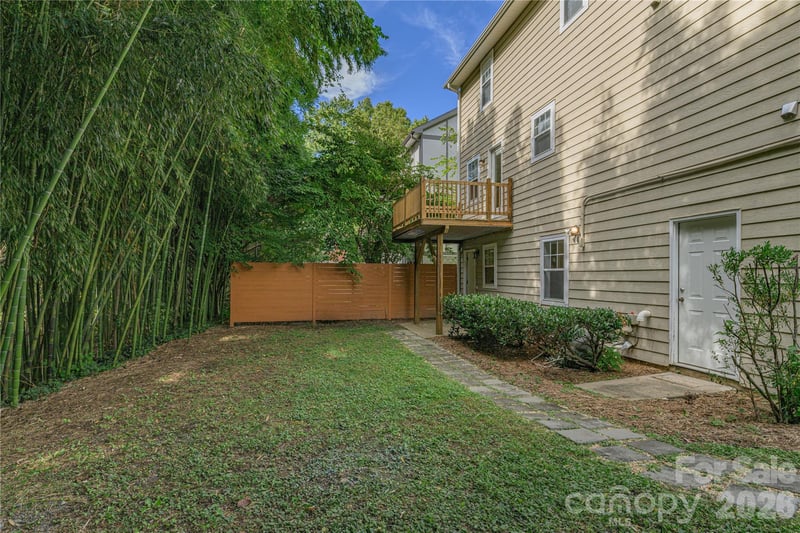 17 Sheridan Rd, Asheville, NC 28803