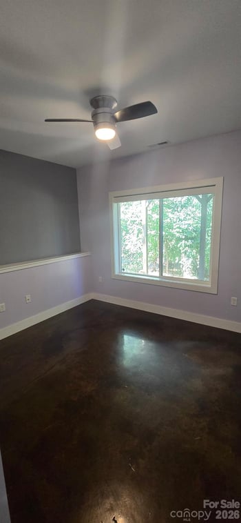 21 Wilmington St, Asheville, NC 28806