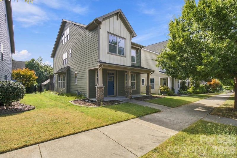 1251 Badger Ct, Charlotte, NC 28206