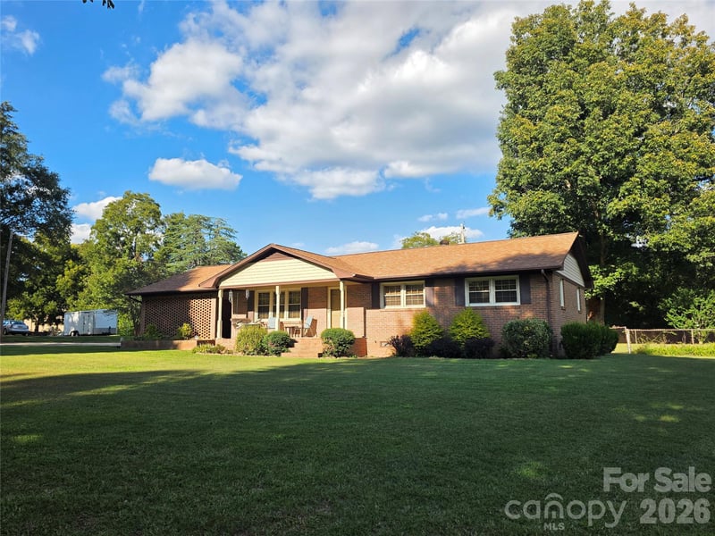 4106 Dallas High Shoals Hw, Dallas, NC 28034