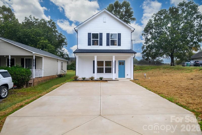 902 W Alabama Ave, Bessemer City, NC 28016