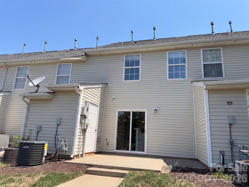 10523 Trolley Run Dr, Cornelius, NC 28031