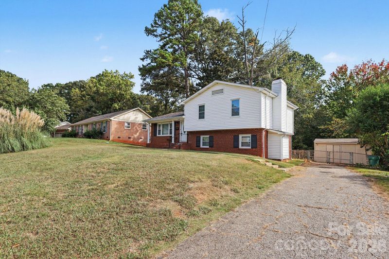 3108 Rosehill Dr, Charlotte, NC 28212